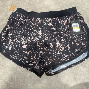 Under Armour Women's Black printed athletic workout Shorts sz medium nwt